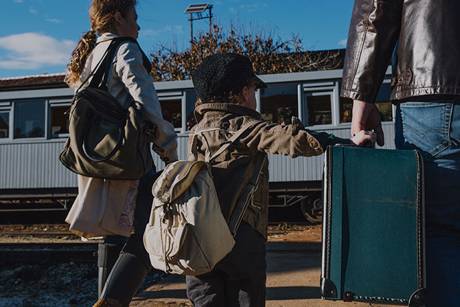 Los-solicitantes-de-asilo-político-no-pueden-tramitar-la-autorización-de-residencia-por-arraigo-laboral Solicitantes de asilo político en España 2024